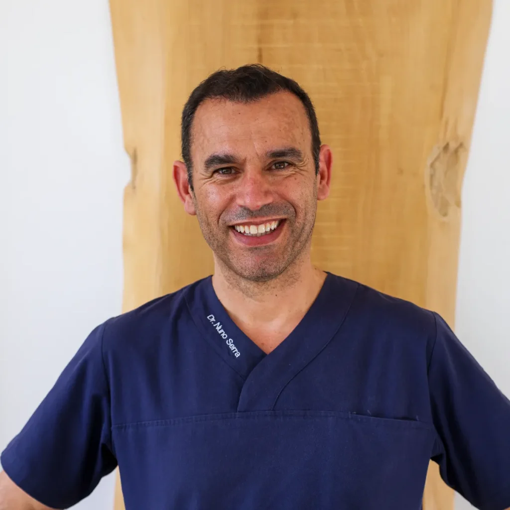 Dr. Médico Dentista Nuno Serra da Clínica da Alameda, na Guarda